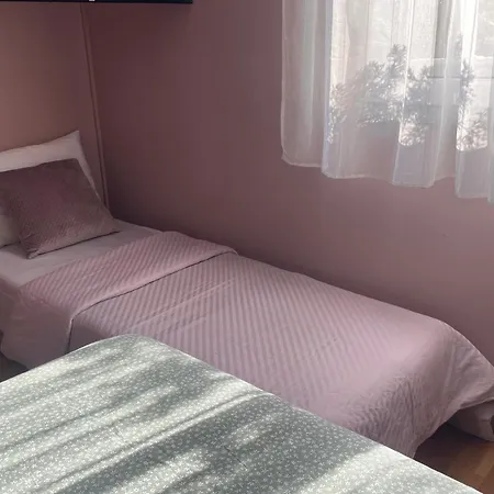 Apartment Oaza *