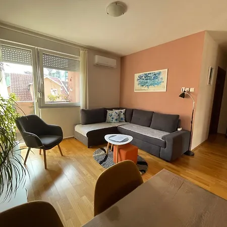 Apartment Oaza Novi Sad